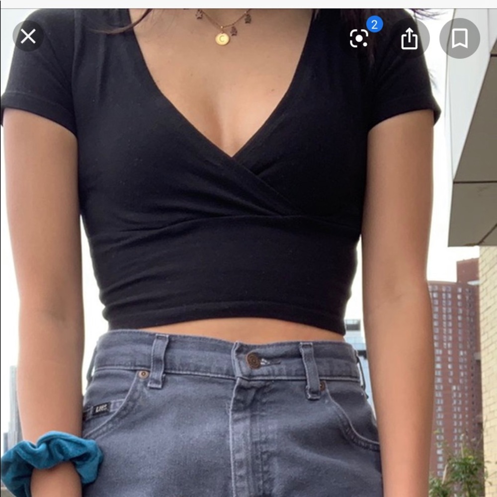 black amara top brandy melville